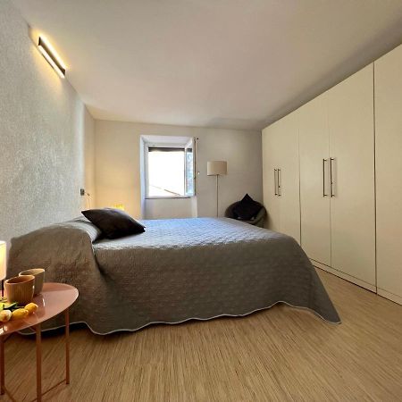 Apartment Eleni ロヴィニ エクステリア 写真